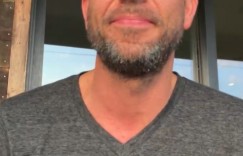 《沙贊2》被批爛片！男主角發文呼籲「別只看《捍衛任務》」網笑：急到跳牆了