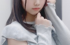 17岁高中生偶像「佐藤结衣」呆萌灿笑甜到让人蛀牙双马尾造型更是可爱到一个犯规啊