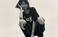 短发文青美少女「葵うたの」微厌世眼神迷蒙又梦幻超无害「清纯气质」散发满满女友感