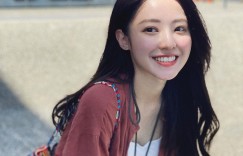 安婕希颜值惊为天人…网一看恋爱了