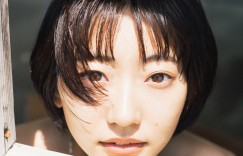 武田玲奈第三本写真集『Rubeus』7月发售一次与四位摄影师合作！