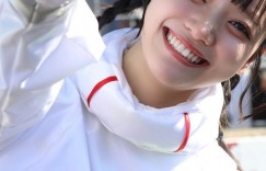 【深夜女孩】可爱风赛车女郎初尝水着「凉雅」