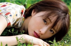 【松本真理香】“成熟痣和可爱”备受瞩目