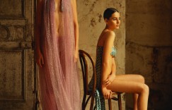 Vogue Italia March 2022Photography by Théo de Gueltzl 