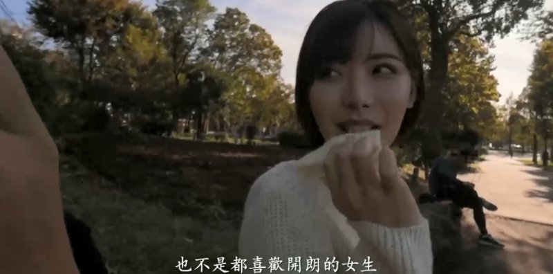 奇葩女演员铃木莉子 铃木リズ成为业界导演拍作品